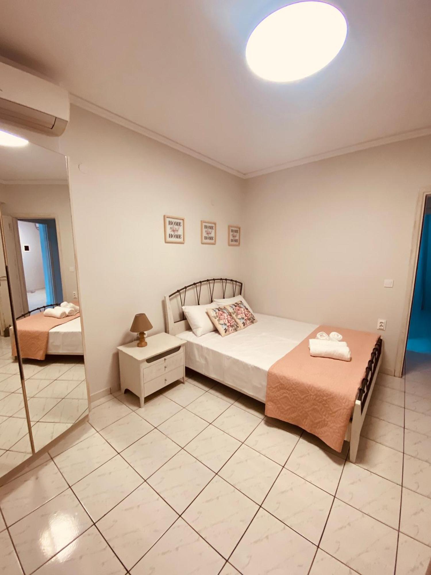 Peramore Apartment Néa Péramos Dış mekan fotoğraf