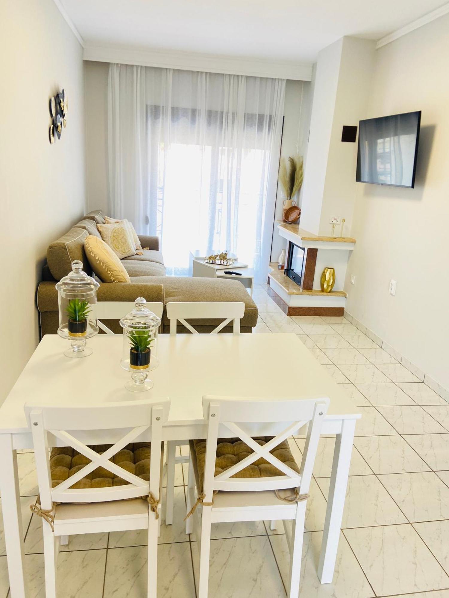 Peramore Apartment Néa Péramos Dış mekan fotoğraf