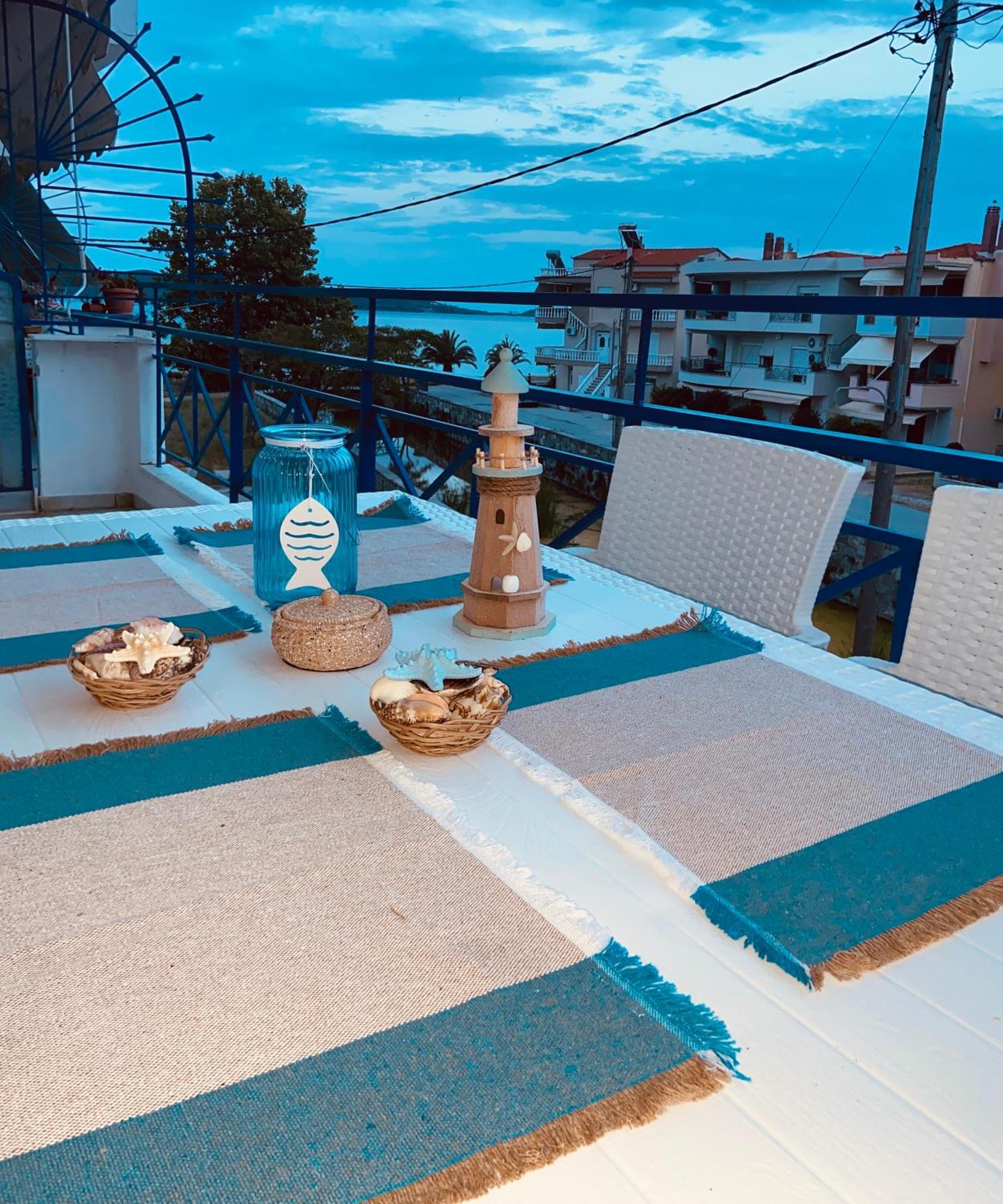 Peramore Apartment Néa Péramos Dış mekan fotoğraf